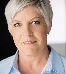 Tammy Bentz's Instagram, Twitter & Facebook