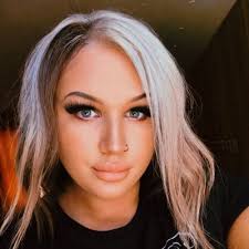 Haley Nicole Cantrell (@haleyhatleyy)