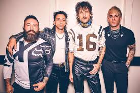 Boys Like Girls Is Back: How Self-Acceptance & Artistic Freedom Created The  Pop-Punk Groups Best Form | GRAMMY.com