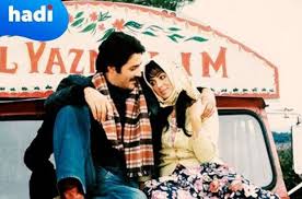 Selvi boylum al yazmalım'ı sevmek için zaten çok neden vardır ama en çok asya'nın bu tercihinden dolayı severiz. Hadi Ipucu 8 Nisan Cevabi Selvi Boylum Al Yazmalim Filminin Yonetmeni Kimdir 20 30 Hadi Ipucu Sorusu Gundem Haberleri