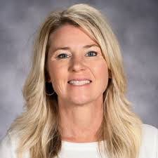 Danielle Kleist's Instagram, Twitter & Facebook