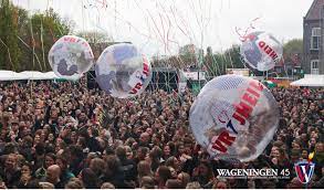 Op 4 en 5 mei staat wageningen, stad der bevrijding, in het teken van herdenken en vieren van de vrijheid. Schouders Moeten Onder 5 Mei