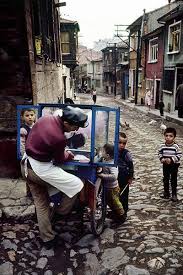 Cotton Candy Credit Ara Guler Magnum Street Vendor In The District Of Zeyrek 1970 Istanbul Fotograf Sokak Fotografciligi