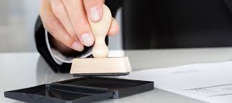 S'il ne s'exécute pas, le propriétaire doit agir après avoir visé le contrat de bail et l'éventuelle caution solidaire, l'huissier de justice délivre un commandement de payer au locataire (et à sa caution). Le Commandement De Payer Tout Ce Qu Il Faut Savoir