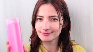 In this video, i show how i cut my own hair using the ponytail or unicorn hair cutting method. 3 Ways To Layer Cut Your Own Hair Wikihow