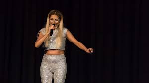 Die zweite single von senna gammour anders real jetzt überall erhältlich: Fotos Mannheim Neckarstadt Ost Senna Gammour Mit Show Liebeskummer Ist Ein Arschloch Im Capitol Mannheim