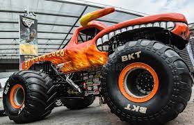 The 2017 nascar season will soon be upon us. 486 Stadium Monster Photos Free Royalty Free Stock Photos From Dreamstime