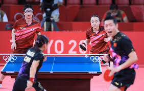 卓球混合ダブルス 水谷選手、美誠ちゃんお互いトップクラスに強いけどダブルのフットワークが噛み合ってないように見える ドイツペアが強そうで翻弄されてるのかな？ 水谷選手のドライブもあまり決まってないような とにかく最後までがんばれ! H0qm7cjducclqm