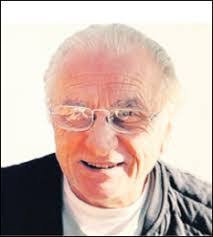 Loretta Latta's Instagram, Twitter & Facebook