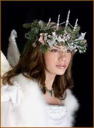 Enchanted Evergreen Icicle Ice Queen Winter Snow Flake Crown Headpiece 138 00 By Sestudio On Etsy Winter Solstice Celebration Ice Queen Winter Wedding