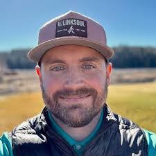 Aaron Rowe's Instagram, Twitter & Facebook