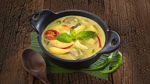 Add your chicken and green beans to the pan, then simmer over a medium heat for 15 mins until your sauce has thickened and your chicken and vegetables are tender. Green Curry Kit By Desiam Youtube