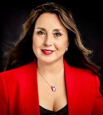 Larry Hilburn's Instagram, Twitter & Facebook