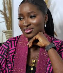 Cao Bella: Beautiful Sister of the Groom Gets Ready with Us