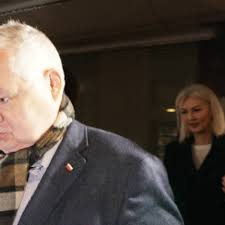 Aniołki prawicy robią karierę w polityce: Zarobki W Nbp Martyna Wojciechowska Obnizyla Swoja Pensje Natemat Pl
