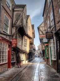 Last Light In The Shambles York I Heard Many People Say That York Is Their Favourite City In England Have You Been There An York England Visit York York Uk