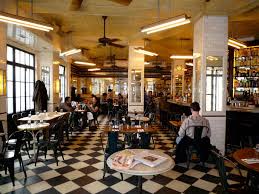 Schiller S Nyc Liquor Bar Cafe Restaurant Cool Restaurant