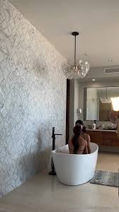 Lucymochi Scrubadubdub Lucy And Bri Are In A Tub Were So Wet Daddy Porn Leak