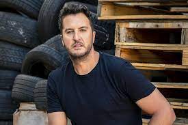 Born thomas luther bryan in leesburg, georgia, on july 17, 1976, luke bryan grew up the youngest son of a farmer. Luke Bryan Partners With Tiktok For Born Here Live Here Die Here Campaign