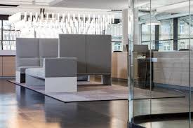 Transparent meeting room by feco │ Kymo Floorwear Karlsruhe