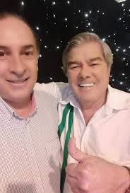 Q.E.P.D. Eduardo Daza Paz. En sus años juveniles siendo arquero de Oriente  Petrolero, en partido definitorio en la tanda de penales atajó uno que a la  postre significó la victoria y el