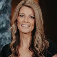 Rebecca Dutton's Instagram, Twitter & Facebook