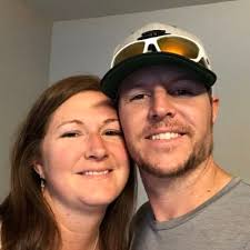 Ace Alexander (@StudentlifeAce)