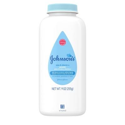 Johnson's Baby Powder, Naturally Derived Cornstarch, Hypoallergenic, 9 oz