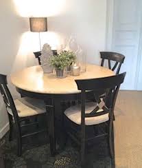 Table De Repas En Chene Rialto Coup De Soleil Mobilier Salle A Manger Table Ronde Table A Manger Ronde En Bois Table Salle A Manger