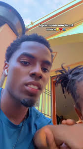 Gad sal renmen timoun oh: Koneksyon ak Amou