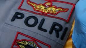 Download logo atau lambang polda jawa tengah vector cdr, svg, ai, jpg, eps & pdf format, vektor hd dan png. Polisi Ini Tak Terima Dipecat Karena Gay Lgbt Lalu Gugat Polda Jateng Ketahuan Di Hari Valentine Halaman 2 Tribun Jateng