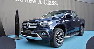 Interesting, the ground clearance is lower up front. 2020 Mercedes X Class Pickup Truck Review Pickup Truck Newspickup Truck News