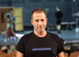 May 31, 2021 · εκτός από την οικογένεια και τους φίλους τους που δεν μπορούν να πιστέψουν ότι 39χρονος δεν βρίσκεται πια στη ζωή, σοκαρισμένη είναι η σύντροφός του ελισάβετ καρυπίδου με την οποία ο τάσος μπερδέσης διατηρούσε δεσμό. Dhmhtrhs Lignadhs Dikografia Ntokoymento Gia Ypo8esh Apoplanhshs Anhlikoy Agorioy To 1984 Ta Nea