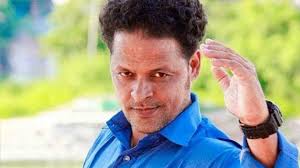 कमाई नहीं होने से बेटी के स्कूल फीस नहीं भर पा रहा एक्टर, तो लाडली को निकाल  दिया ऑनलाइन क्लास से