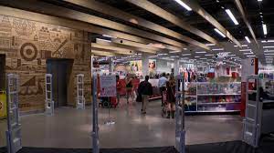 This is my first time seeing one. Nicollet Mall Target S 10m Renovation Completed Wcco Cbs Minnesota