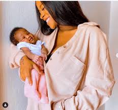 Check Out Lovely Photos Of Abbey Chioma Zeus And Her Daughter Luna Bluebloodz Com Stream chiomalized, an album by chioma jesus. lovely photos of abbey chioma zeus