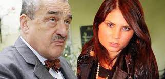 Čestný předseda top 09 a poslanec parlamentu čr. Naha Jana A Schwarzenberg U Psychiatra Bulvar Je Predhodil Cimickemu Parlamentnilisty Cz Politika Ze Vsech Stran