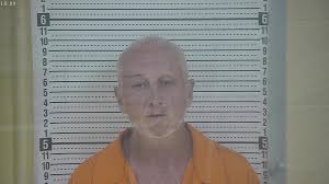 Deputies arrest accused Campbellsville KY Citizens Bank & Trust bank robber David  "Razor" Cox