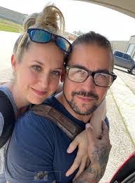 Angela Rossi's Instagram, Twitter & Facebook