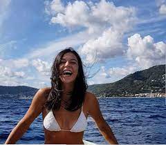Luminosa bogliolo (born 3 july 1995) is an italian hurdler who won a gold medal at the 2019 summer universiade and a silver medal at the 2018 mediterranean games. Treccine E Sorriso Smagliante Luminosa Bogliolo L Ostacolista Che Ha Fatto Breccia Nel Cuore Degli Italiani Gallery