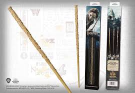 Rubie's modeled this plastic wand after hermione's real wand from the harry potter series. Hermione Granger S Wand Window Box The Noble Collection Uk