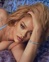 Penect ct SELE Gg RIHANNA IN ONE WORD PHOTOGRAPHED ED BY B -RAVAROTTI  VAROTTI lonestararchive Follow Perfect ASAPR ASAPRock Rocky  byAhdao/Pavaratti byAnta Pavarotti