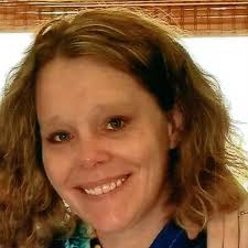 Krystal Elliott's Instagram, Twitter & Facebook