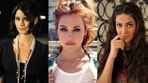 Show tv yayın akışında aile arasında filmini gören izleyiciler aile arasında filmi nerede çekildi? Sevilen Dizilerin Yildizlari Arasinda En Begenilen 25 Kadin Oyuncu