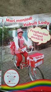 Cara gaji karyawan betah dan semangat cetak foto digital undangan. Lowongan Kerja Yakult
