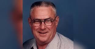 Glenn Bragg's Instagram, Twitter & Facebook