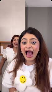 Anam Darbar (@anamdarbar97) • Instagram photos and videos