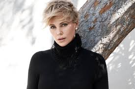 Charlize Theron: Hollywoods Humble Heroine - WSJ