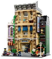 Three Floor Police Station Joins The Lego Modular Buildings Collection About Us Lego Com Se
