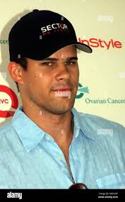 Chris humphries hi-res stock photography and images